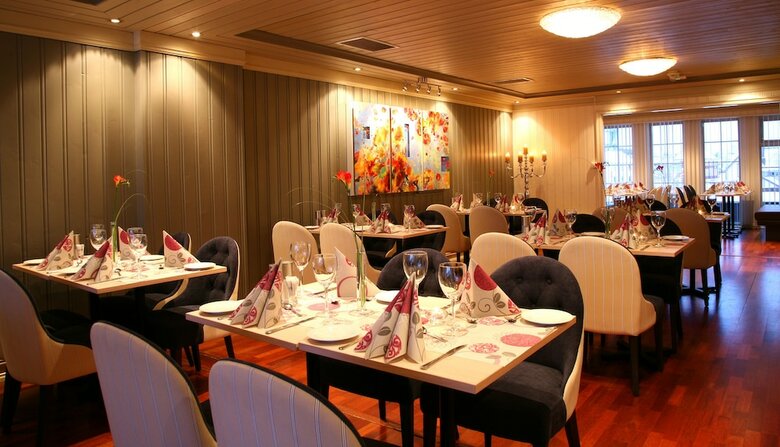 Thon Hotel Br�nn�ysund