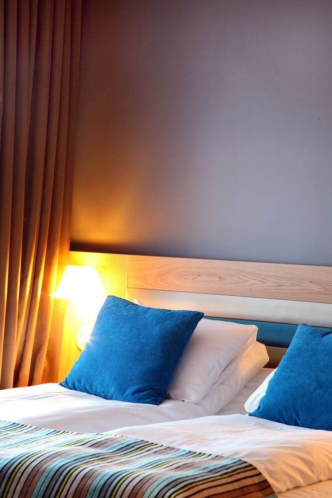 Thon Hotel Br�nn�ysund