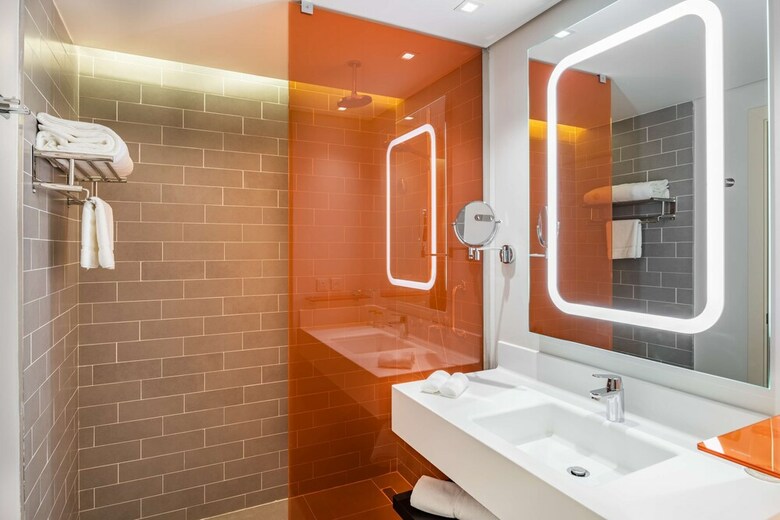 Hotel Park Inn By Radisson, Jeddah Madinah Road