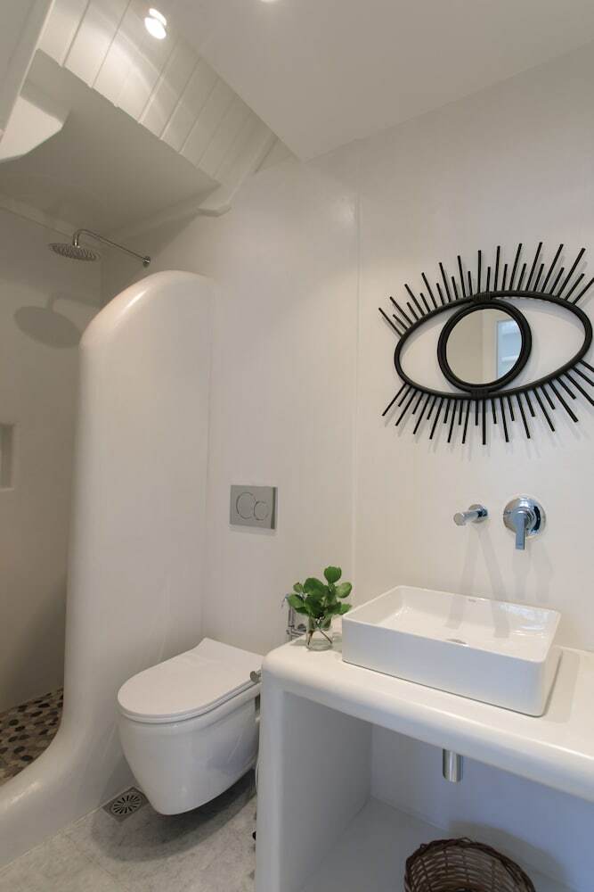 Aeolos Luxury Villas & Suites