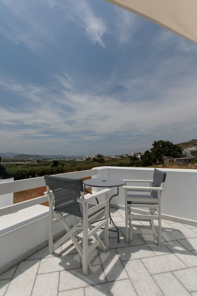 Aeolos Luxury Villas & Suites