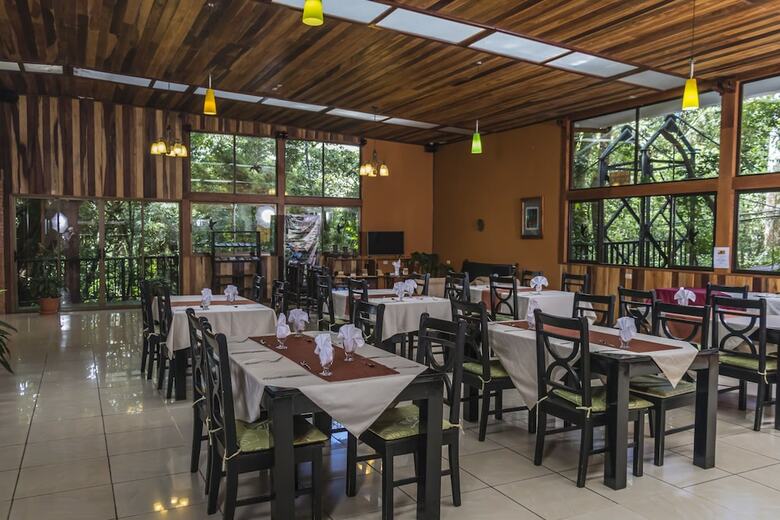 Hotel Jaguarundi Lodge