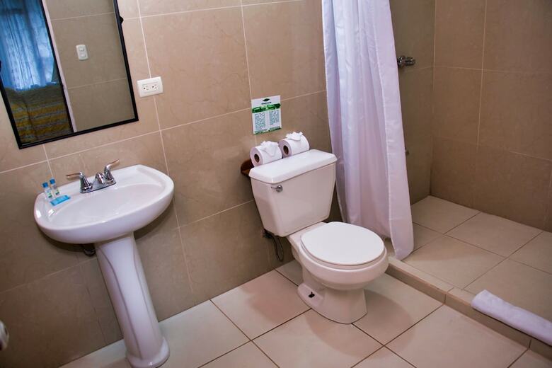 Hotel Jaguarundi Lodge
