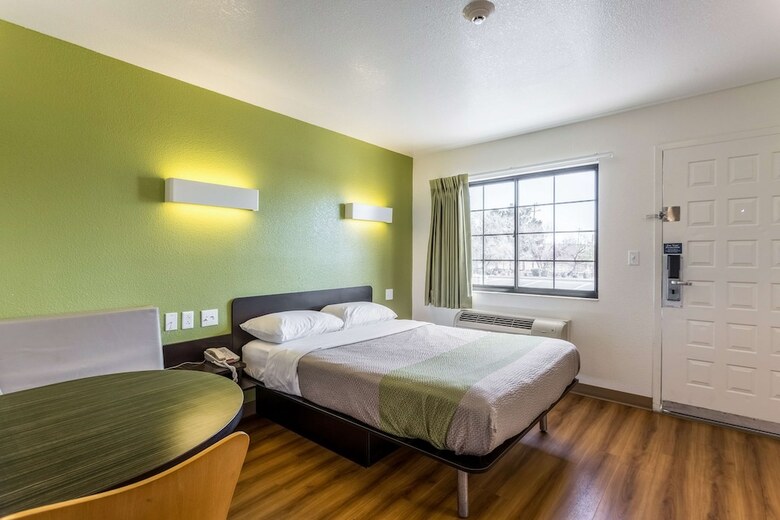 Motel 6 El Paso, Tx - East