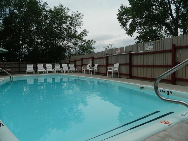 Hotel Quality Inn & Suites