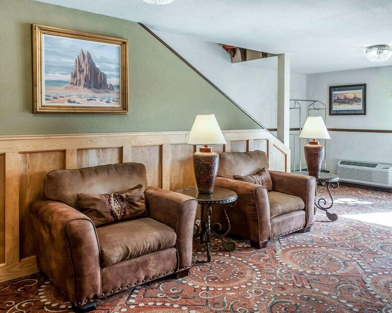 Hotel Quality Inn & Suites