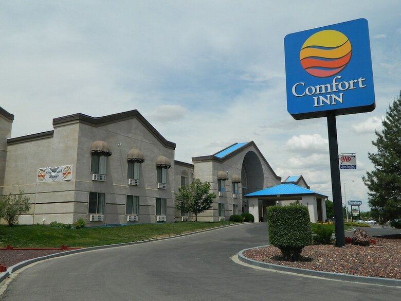 Hotel Quality Inn & Suites
