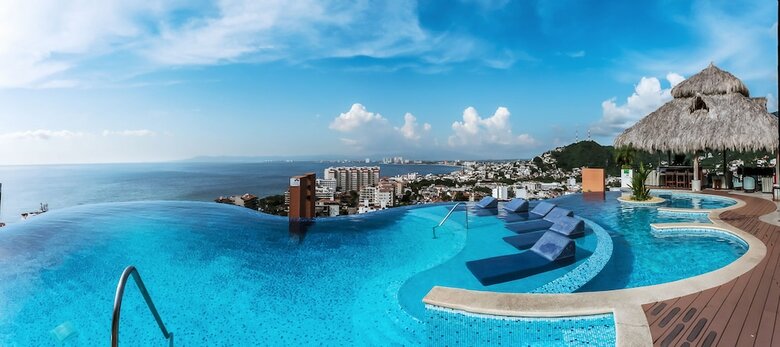Aparthotel Pinnacle Resorts 220