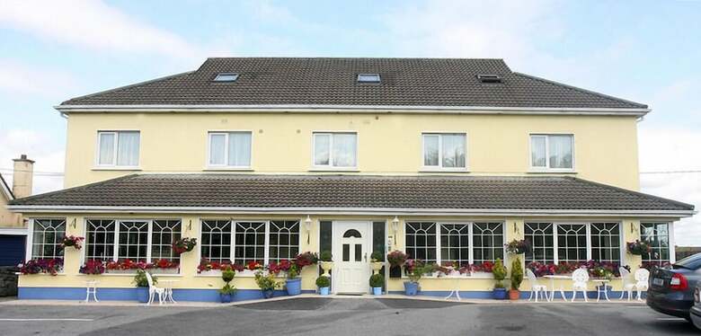 Bed & Breakfast Teach Na Coiribe