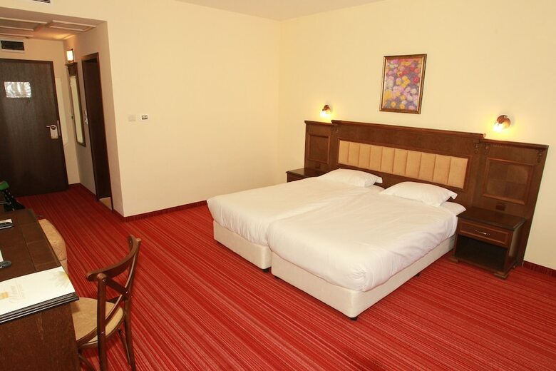 Mpm Sport Hotel