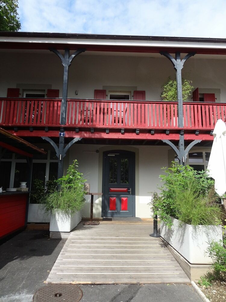 Hotel Chez Maman