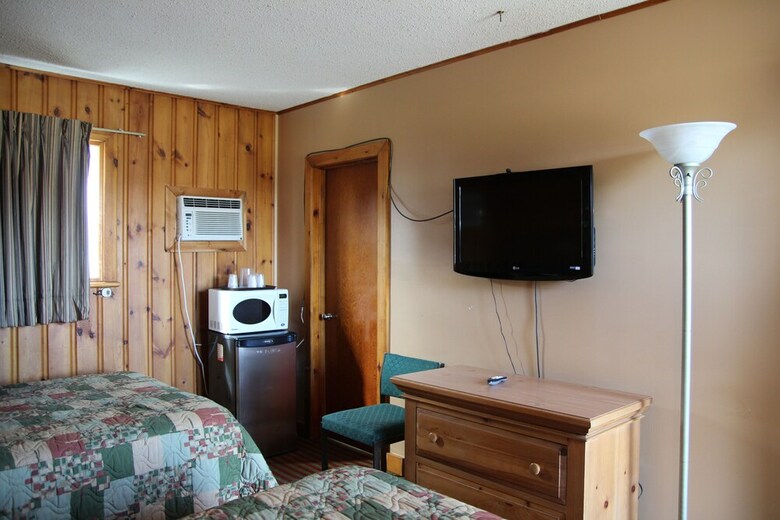 Motel Knights Inn Colonial Fireside Inn