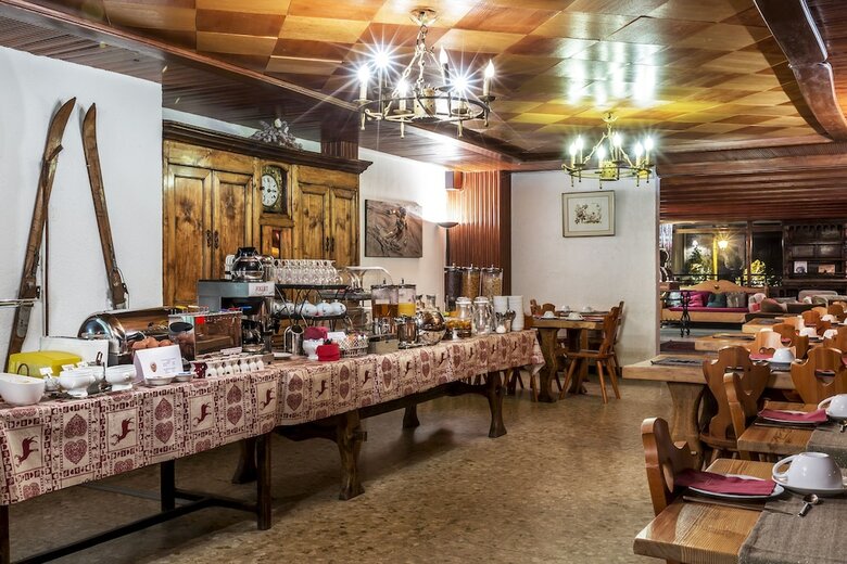 Hotel H�tel Les Cr�tes-blanches - Val D'is�re