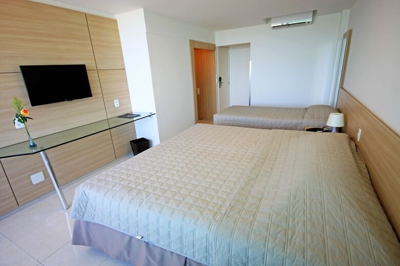 Jangadeiro Hotel E Conven��es