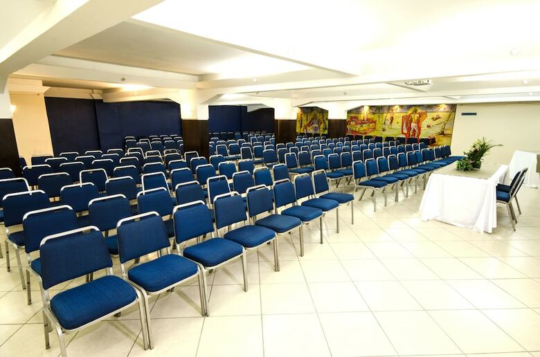 Jangadeiro Hotel E Conven��es