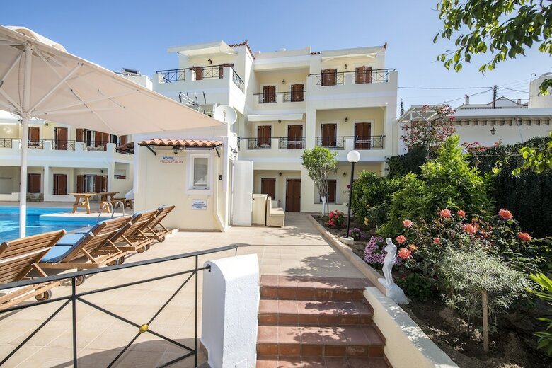 Aparthotel Kostis Villas