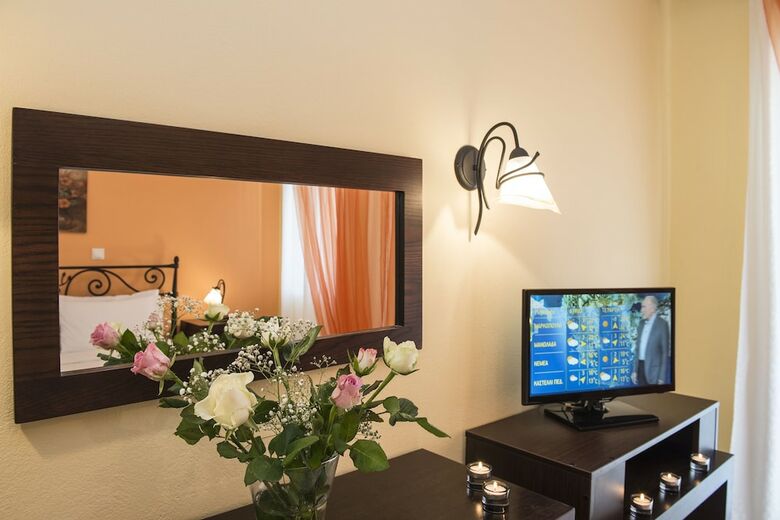 Aparthotel Kostis Villas