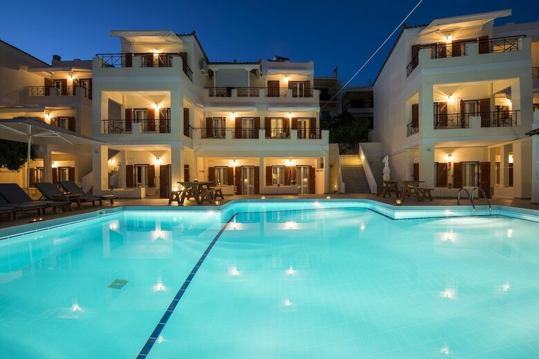 Aparthotel Kostis Villas