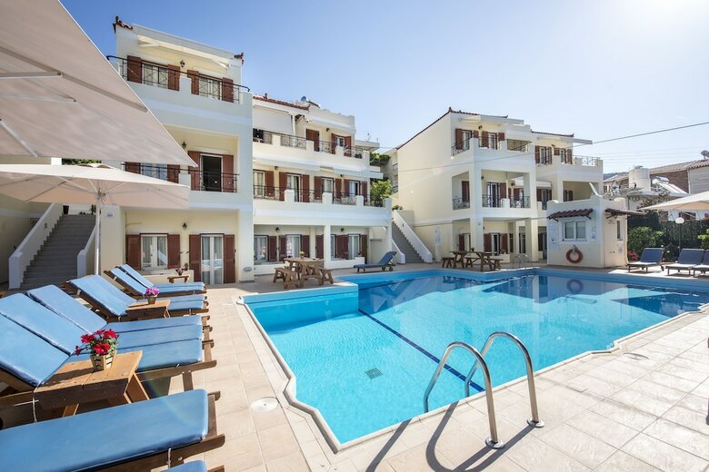 Aparthotel Kostis Villas