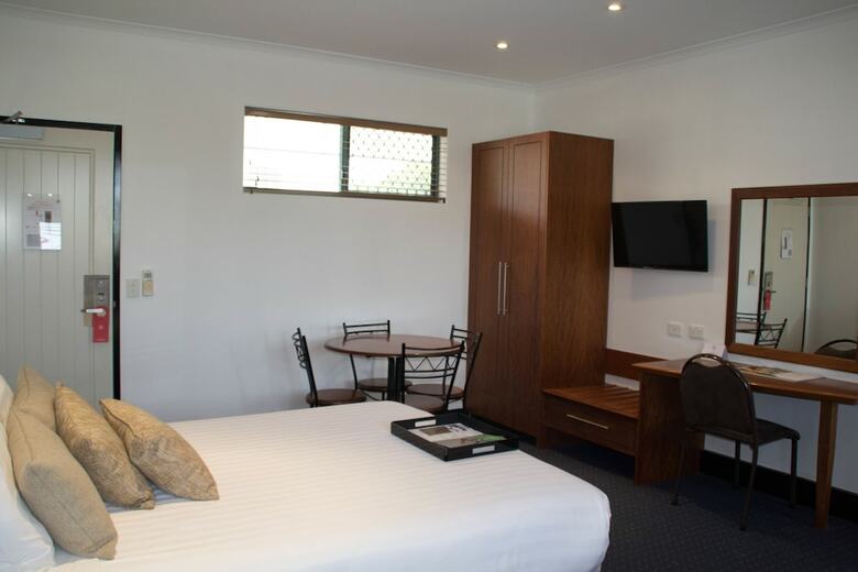 Hotel Gladstone Capricorn Apartments