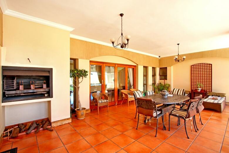 Hotel Casa Mia Guesthouse