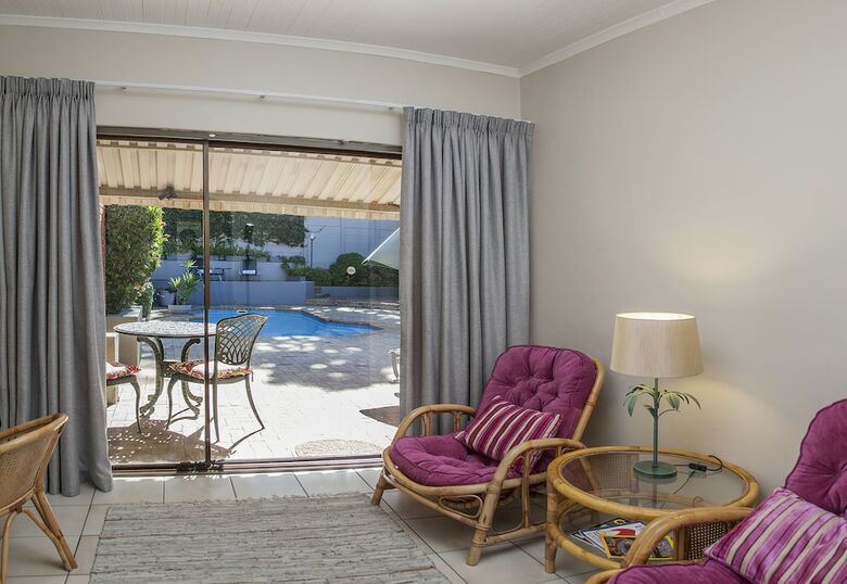 Hotel Maroela House