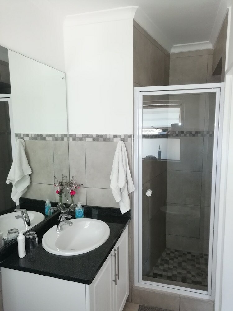 Hotel Maroela House
