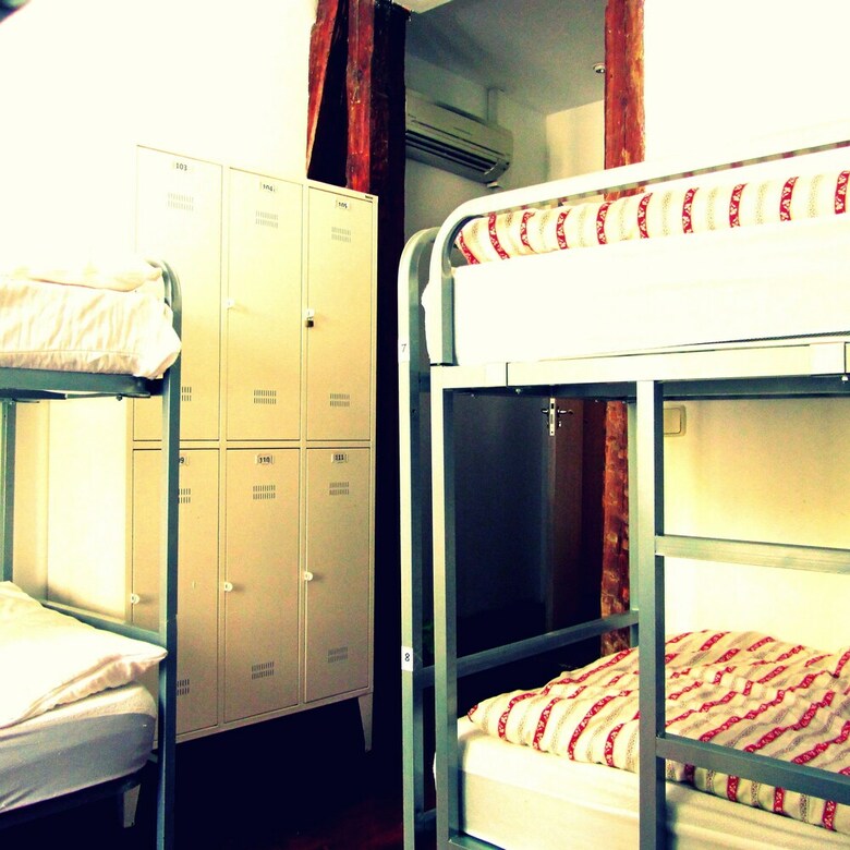 Hostal Hostel Era Alonso Martinez