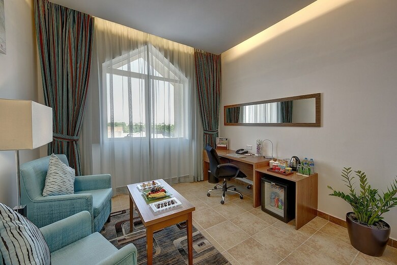 Western Hotel - Ghayathi