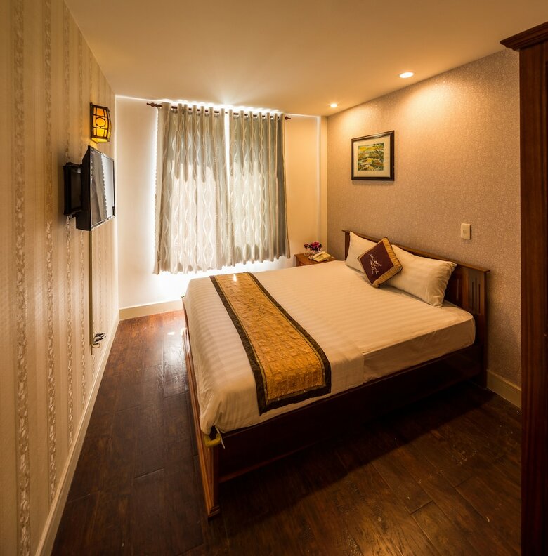 Golf Hotel