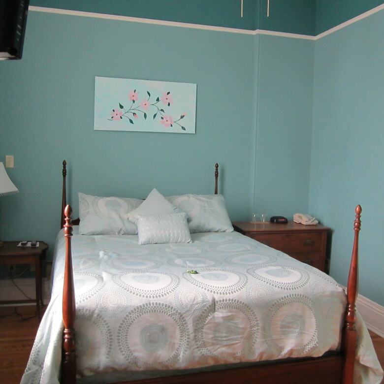 Bed & Breakfast Hochelaga Inn