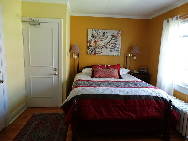 Bed & Breakfast Hochelaga Inn