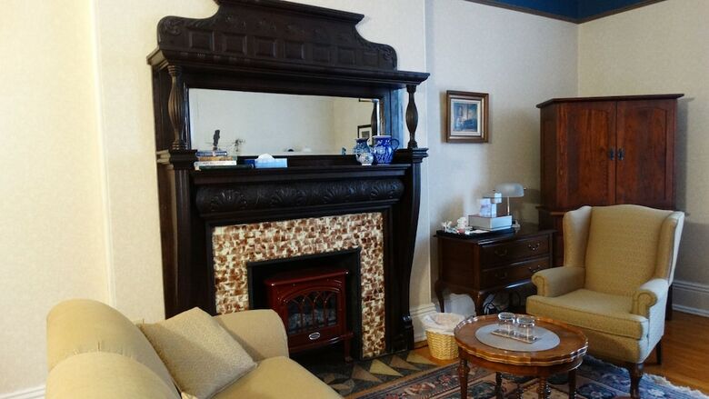 Bed & Breakfast Hochelaga Inn