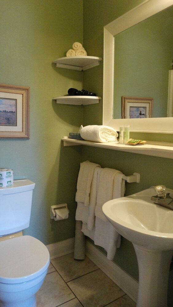 Bed & Breakfast Hochelaga Inn