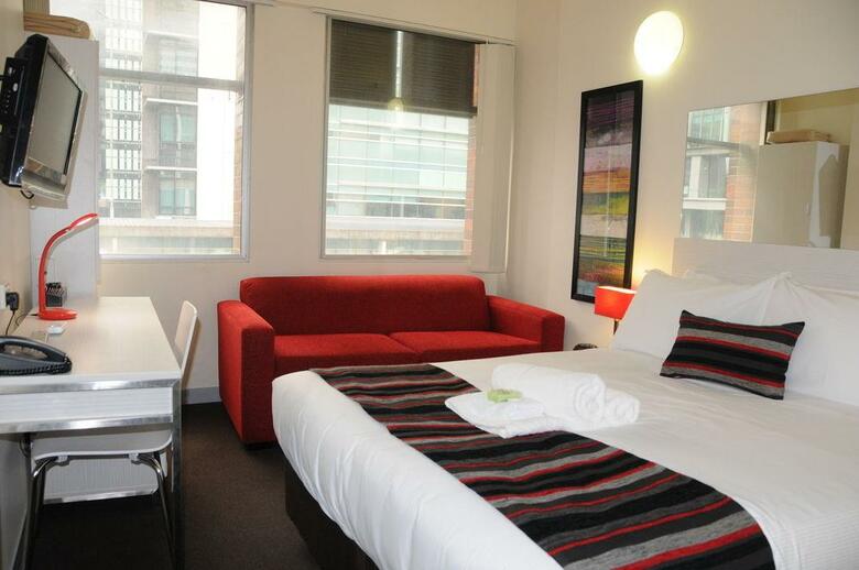 City Edge Brisbane Hotel