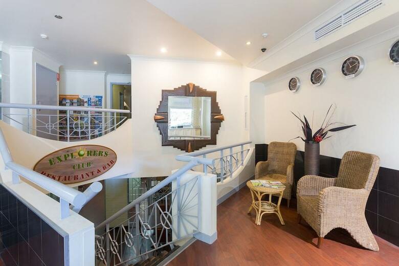 City Edge Brisbane Hotel