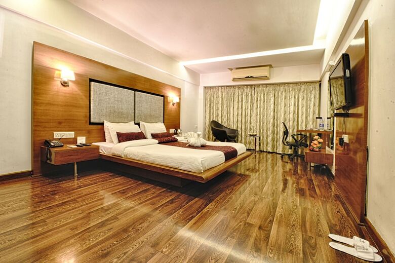 Hotel Platinum Residency