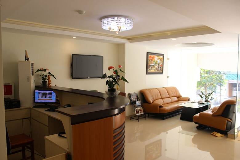Sea Star Hotel