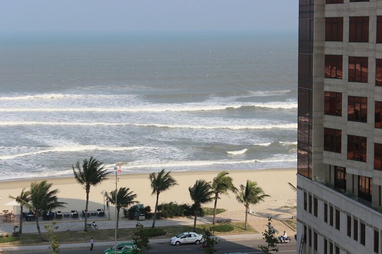 Sea Star Hotel
