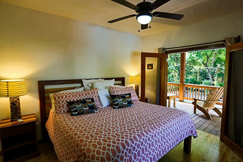 Hotel Cocolobo