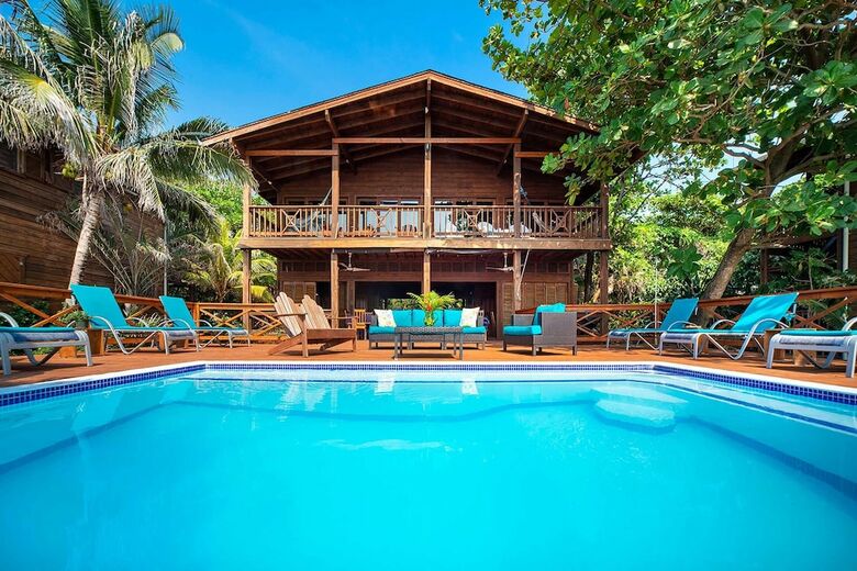 Hotel Cocolobo
