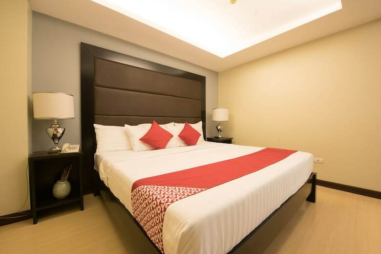 Oyo 456 Festive Hotel