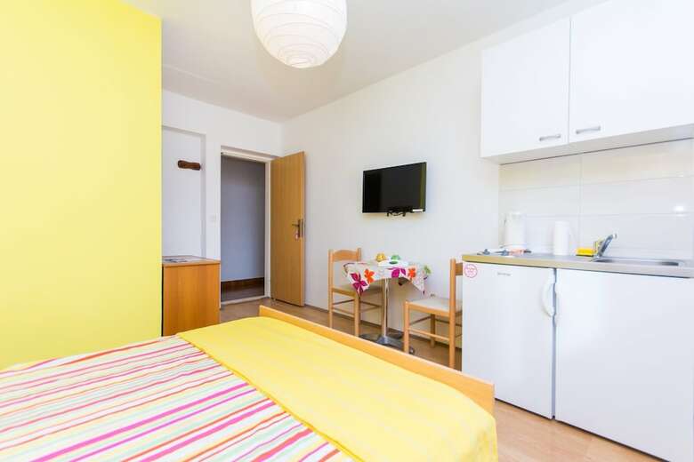 Nina Apartments
