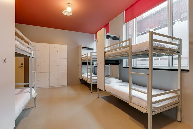 Hostal Clinknoord - Hostel