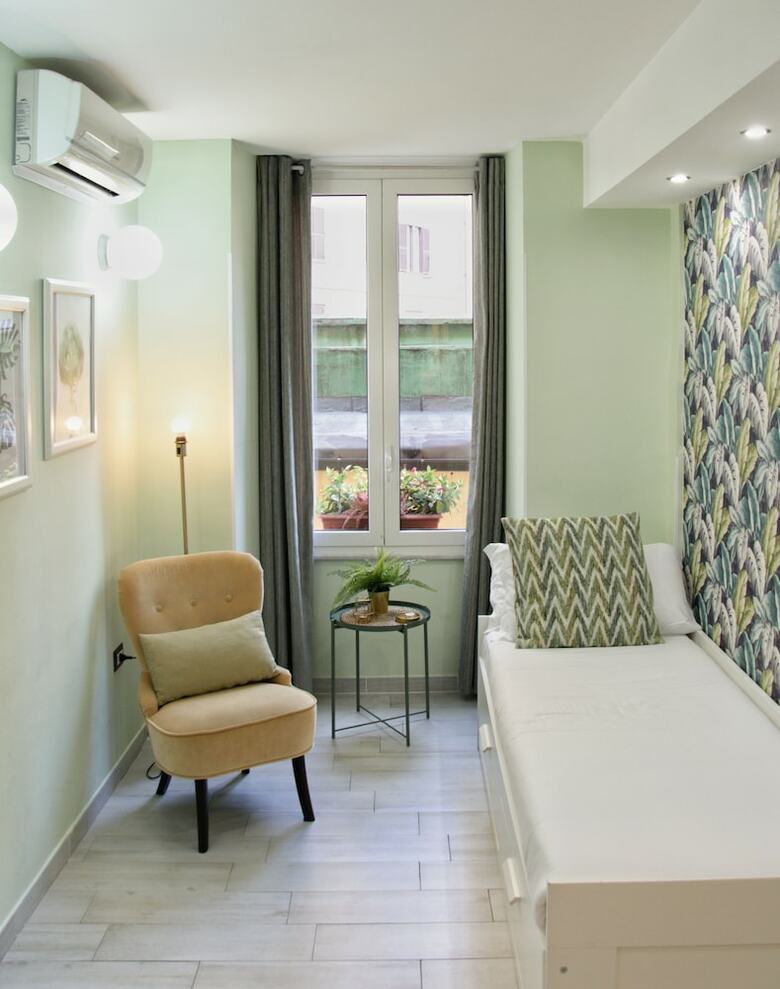 Hotel C'est La Vie Suites