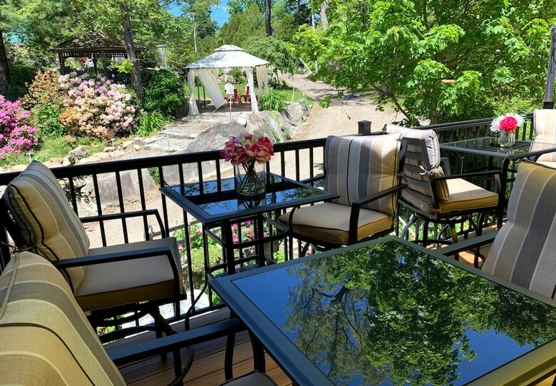 Camden Riverhouse Hotel