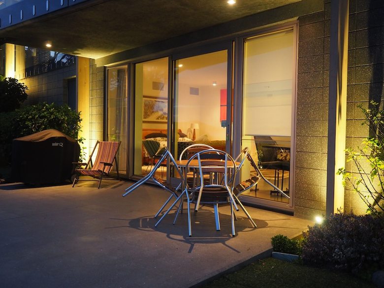 Apartamentos Golden Sand Beachfront Accommodation