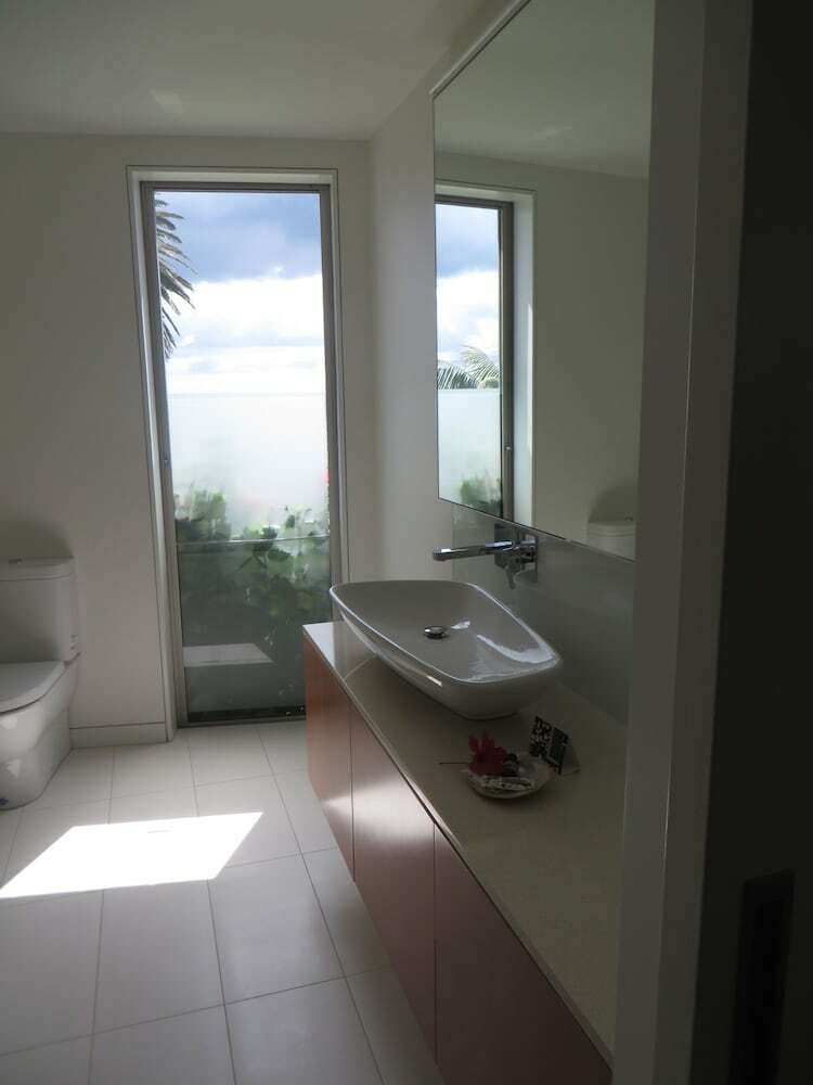 Apartamentos Golden Sand Beachfront Accommodation