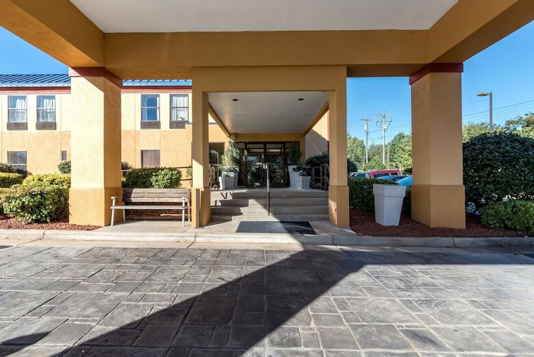 Hotel Quality Inn Clemmons I-40