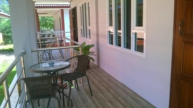 Hotel Tamarind Twin Resort